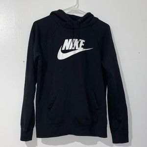 Nike women’s hoodie